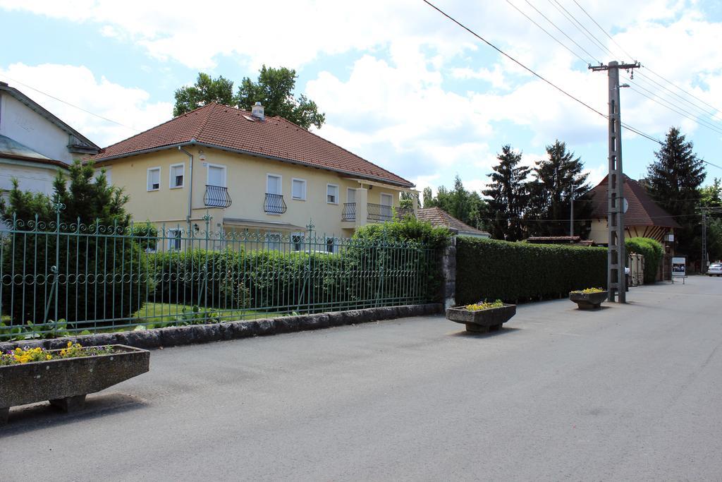 Otto Apartment Harkany Exterior photo